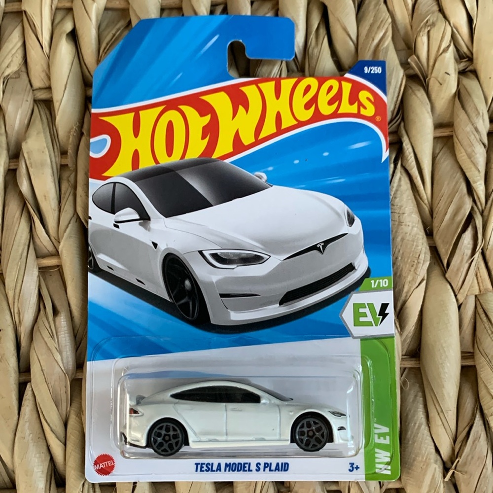 Tesla Model S Plaid Hot Wheels EV Electric Vehicle Car New